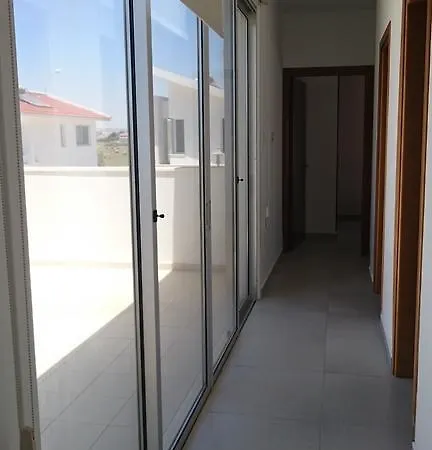 Nyaraló Colonial Beach Perivólia