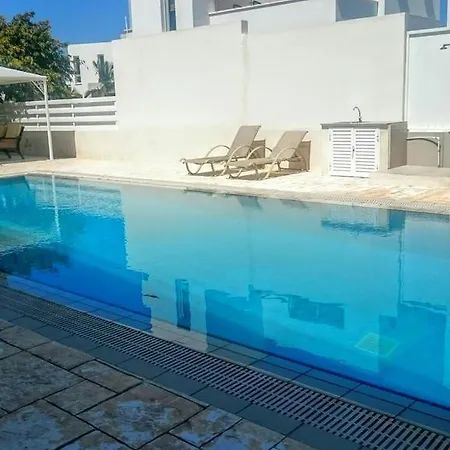 Nyaraló Colonial Beach