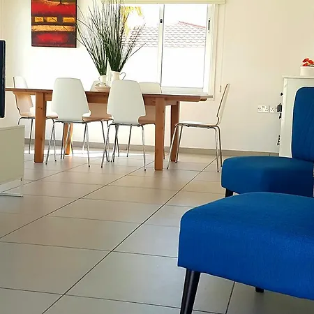 Colonial Beach Holiday home Perivolia